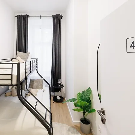 Central City Style Rooms By Home2 Vienna Exterior photo