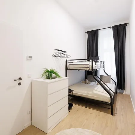 Central City Style Rooms By Home2 Vienna Exterior photo